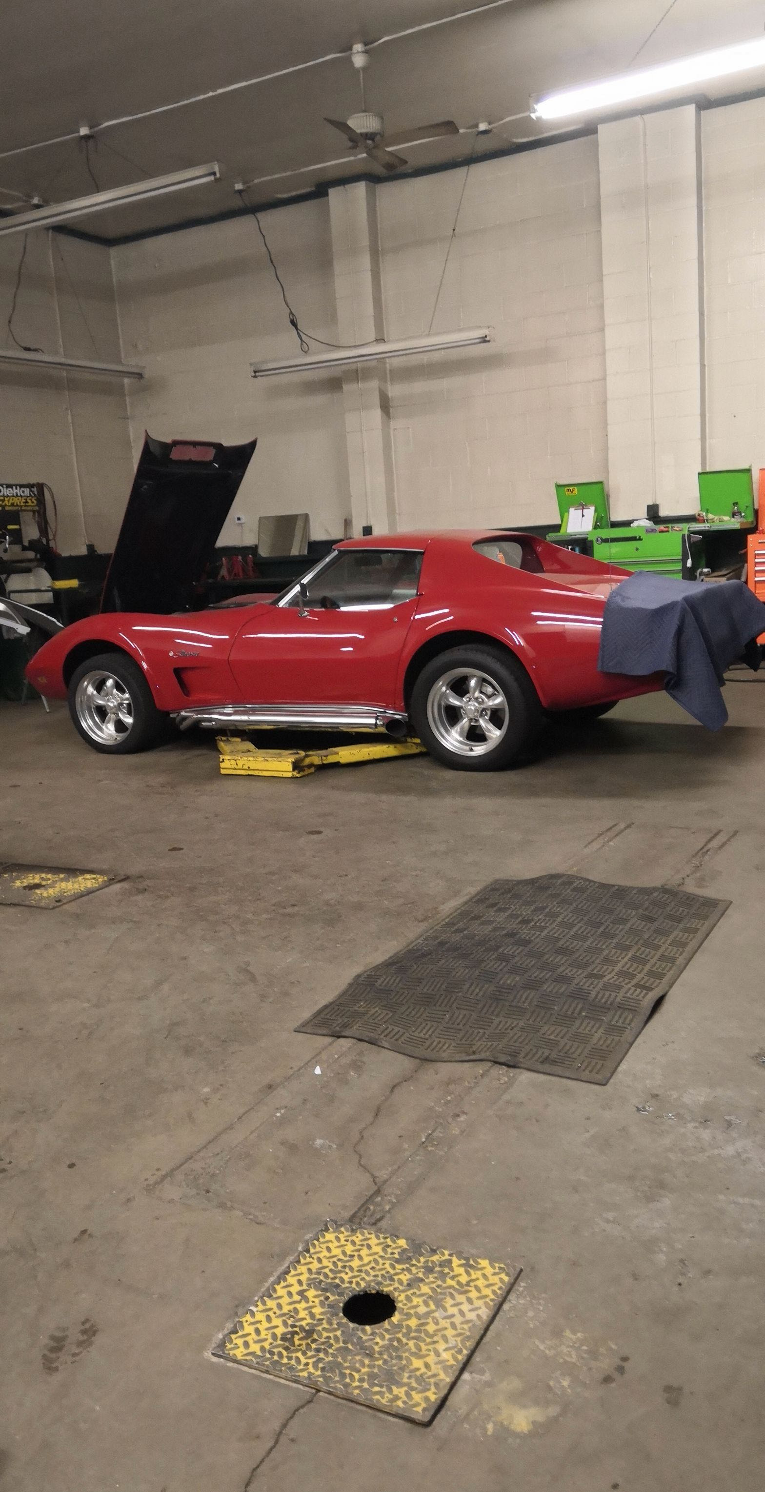 Leyva Auto Care service bay